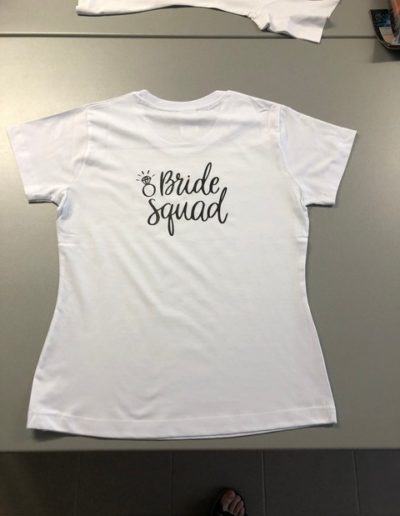 Fehér plotteres póló