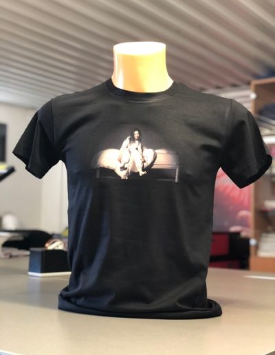 Fekete Billie Eilish póló